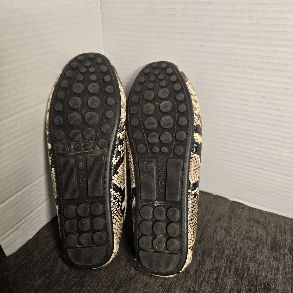 Vionic Penny Loafer Womens 7.5 Leather Snake Print Flat Orthaheel Honor Ashby